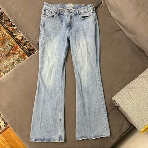 Abercrombie & Fitch Mid Rise Bootcut Curve Love 31  Denim Jeans 34 X 32